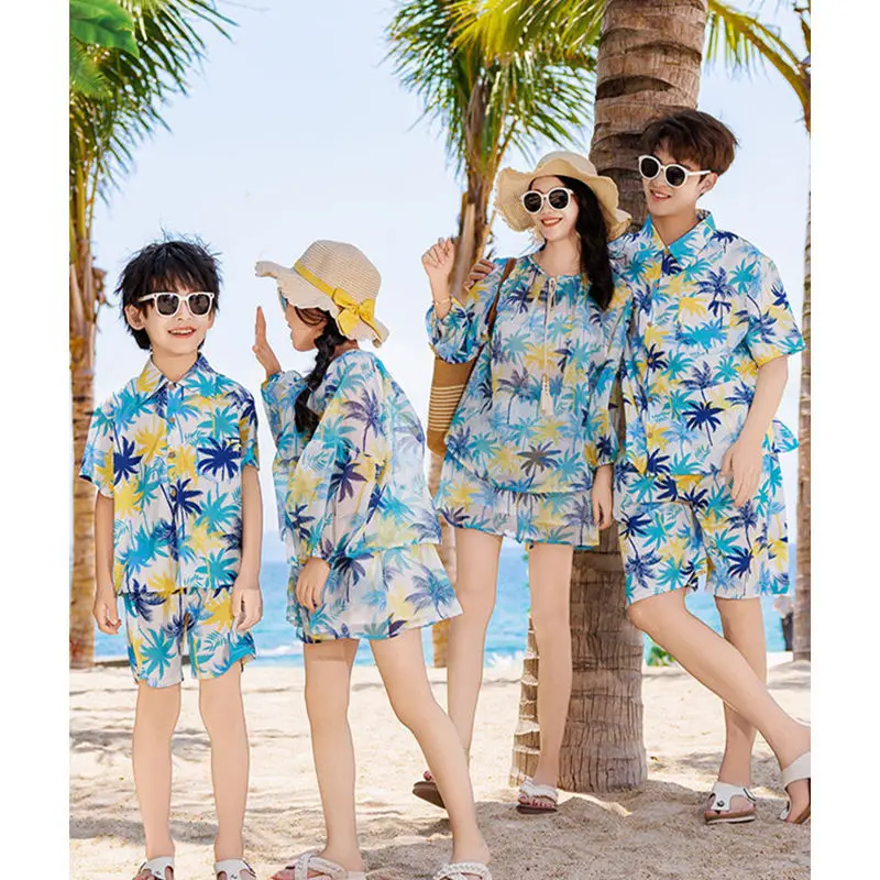 Family Vacation Look Matching  - Plant Parental recension och pris